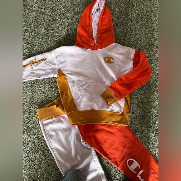 Champion sweat suit size small - Picture 1 of 2